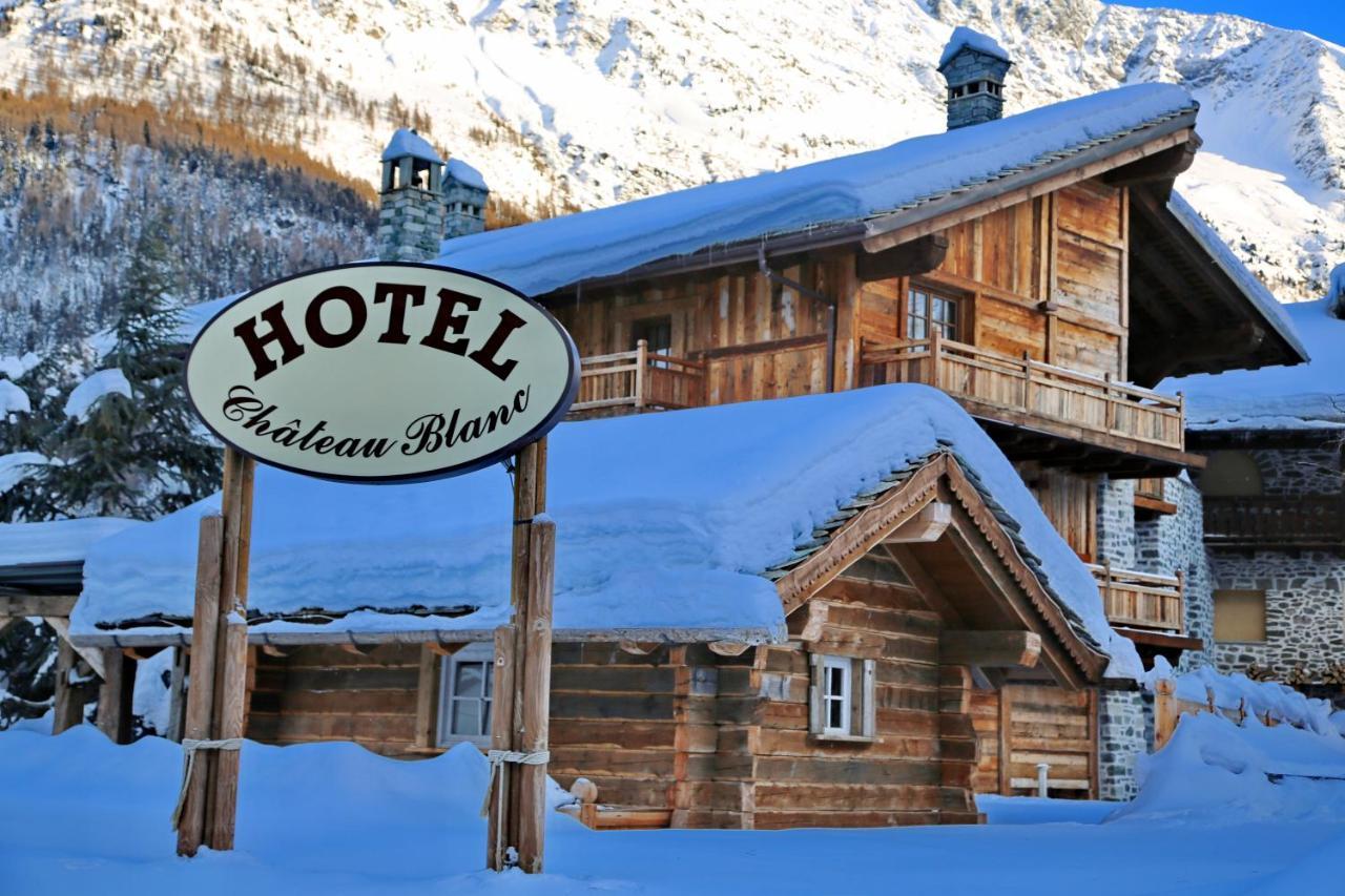 Relais Du Chateau Blanc La Thuile Bagian luar foto