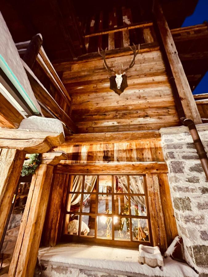 Relais Du Chateau Blanc La Thuile Bagian luar foto