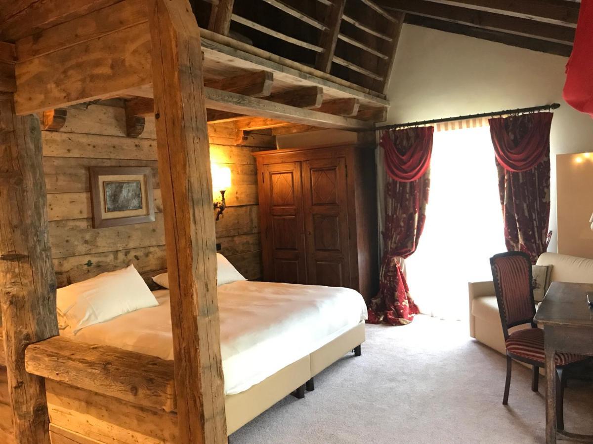 Relais Du Chateau Blanc La Thuile Bagian luar foto